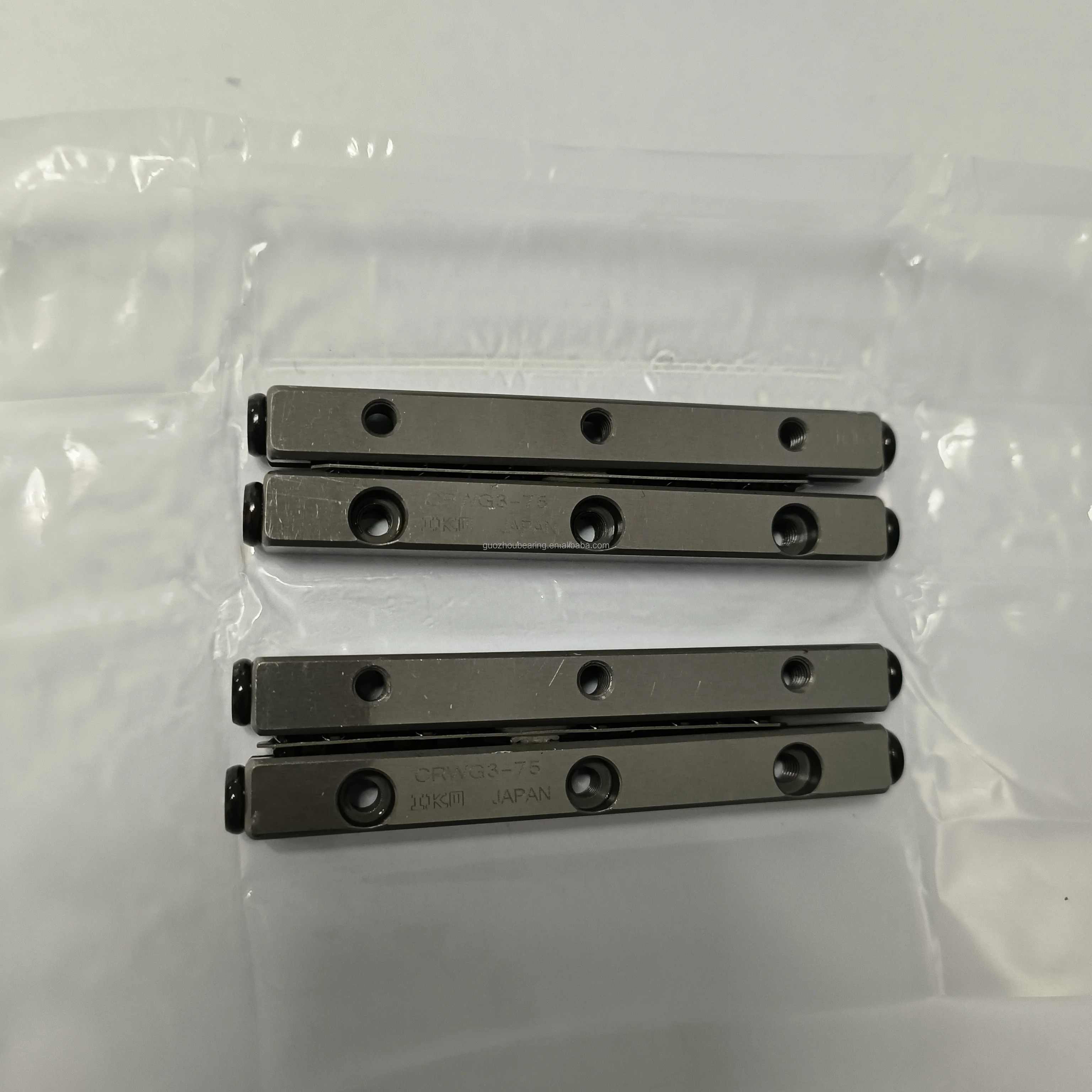 IKO Crossed Roller Bearing CRW6-350 CRW 6-350 Linear Guide Ways