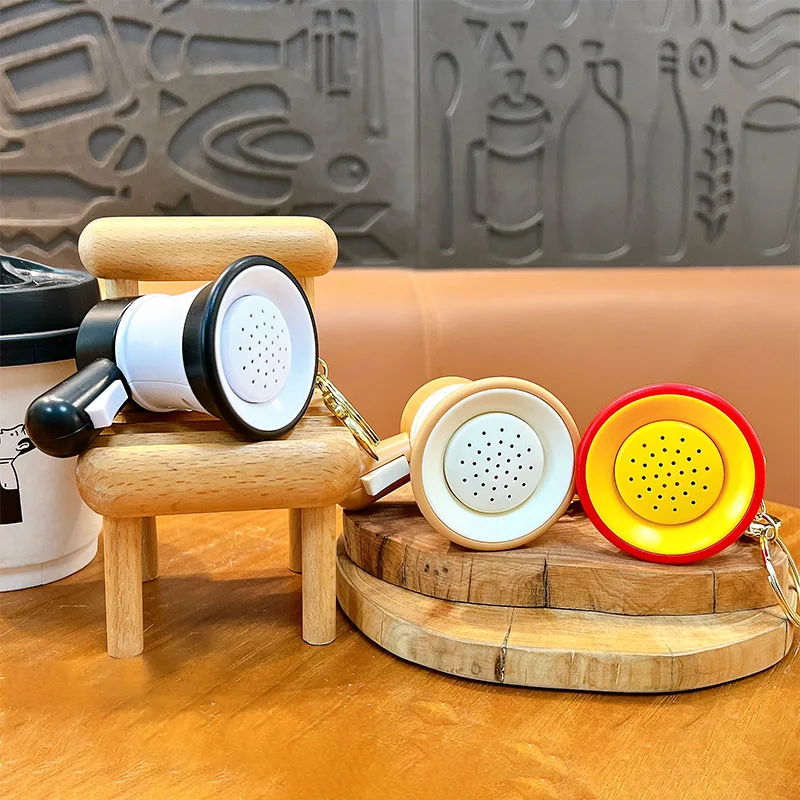 楽しい録音トランペットキーホルダーペンダントクリエイティブ学生おもちゃシミュレーションかわいい電気トランペット録音音ストレスリリーフおもちゃ