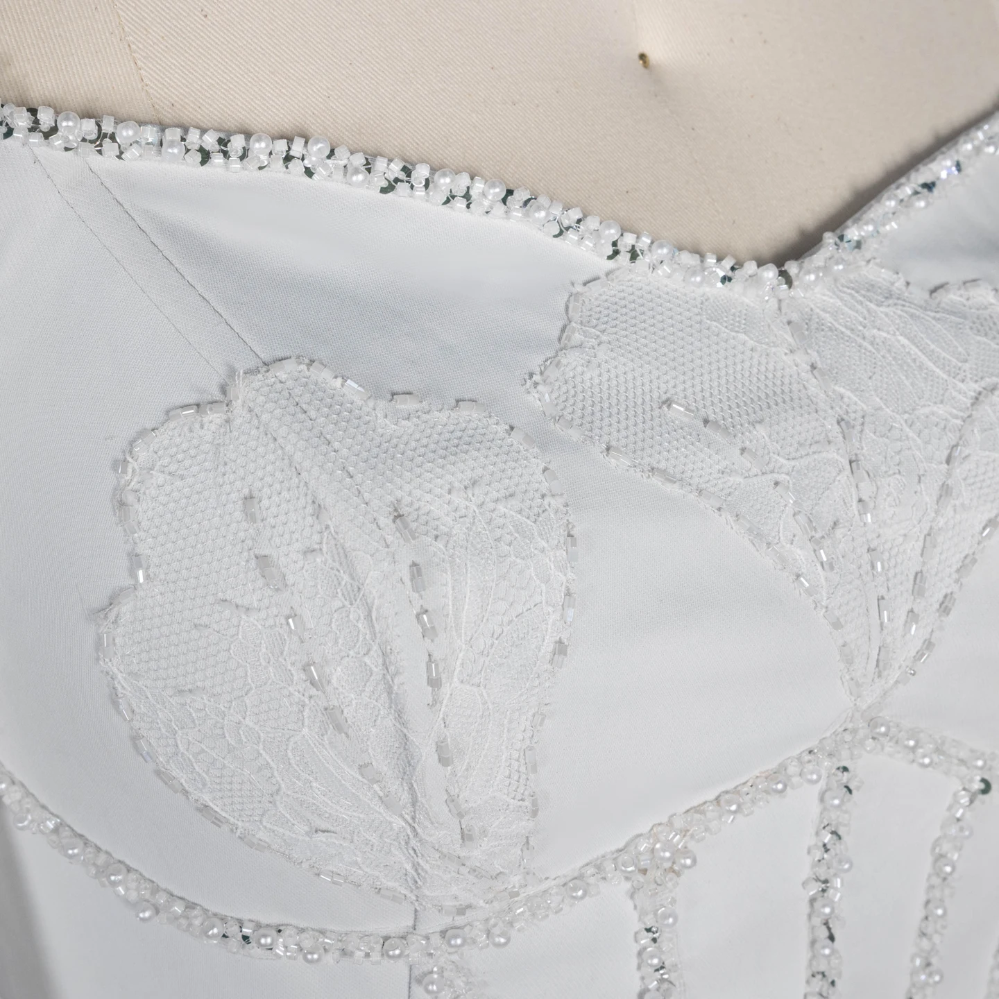 Sharon Said Luxuriöses graues Abendkleid mit Spaghettiträgern, Korsett-Oberteil, gerüschtem Chiffon, für formelle Anlässe, Partykleider SS672, maßgeschneidert – Detail 8