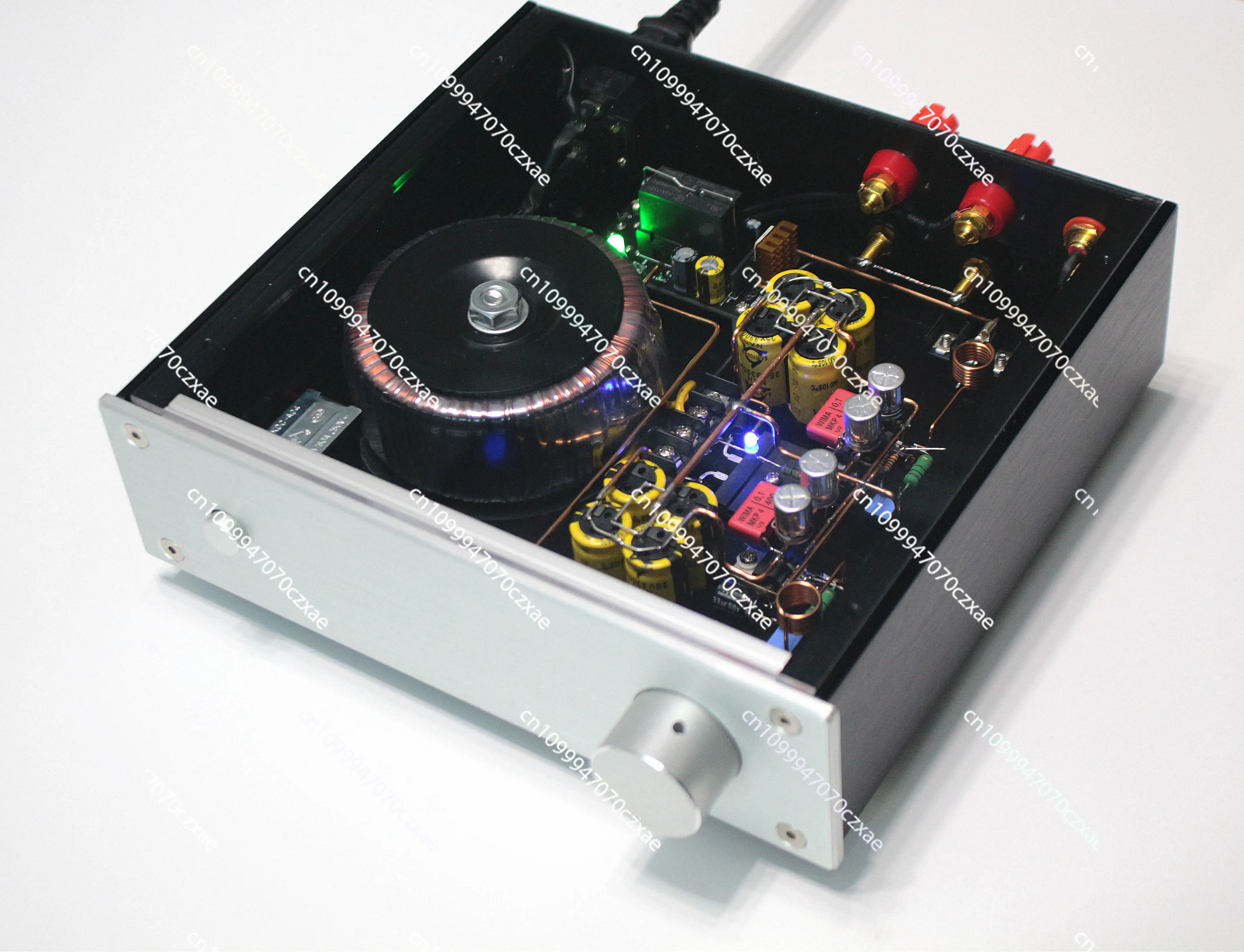 

LM1875 Tda2050 Chip Hand Wired Solid-state Amplifier Pure Post Amplifier Finished Machine HIFI Desktop Amplifier 30w+30w