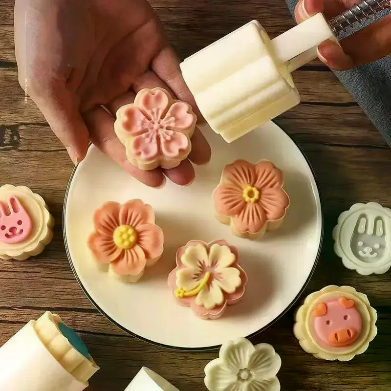 Mooncake Mold Plastic Hand-Pressure Cookie Stamps Flower Cherry Pattern Plungers Pastry Decoration Tool Mid-Autumn Festival
