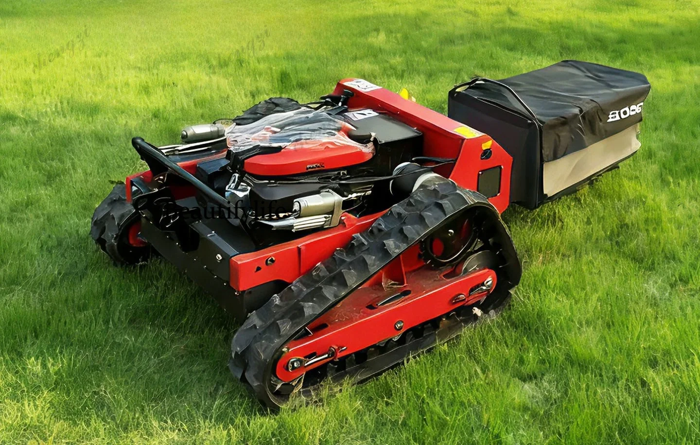Zhiqin remote control lawn mower Municipal park crawler lawn mower, remote control lawn mower can be collected
