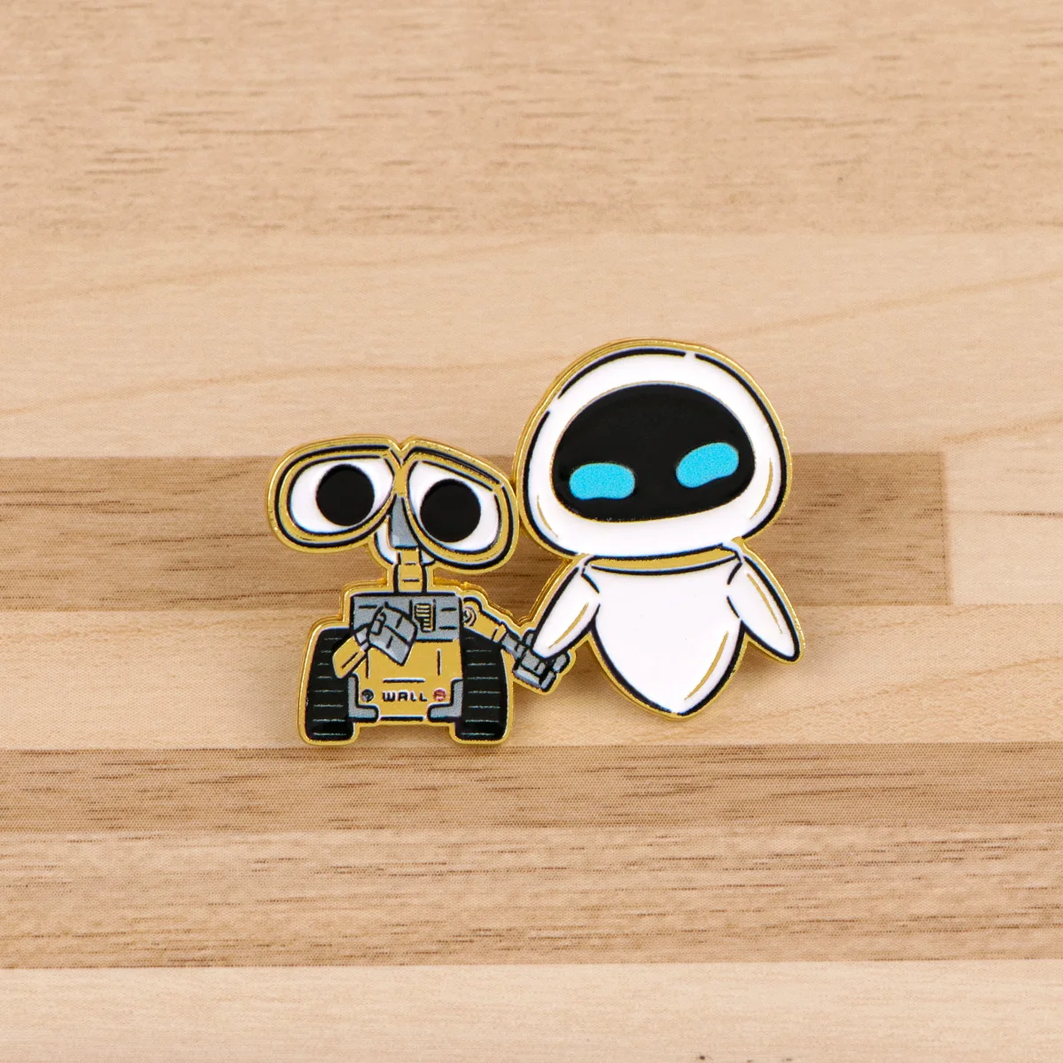 Cute Enamel Pin Cartoon Robot Brooch For Coat Women's Brooches Fashion Lapel Badges Jewelry Gift for Couple