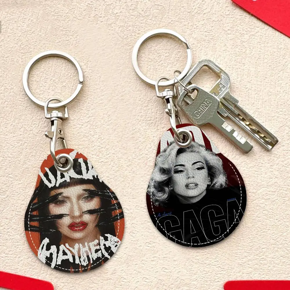 Pop Vintage Singer Lady Gaga Music PU Card Holder Keychain Key Ring Door Lock Access Tags Card Case Keychain Access