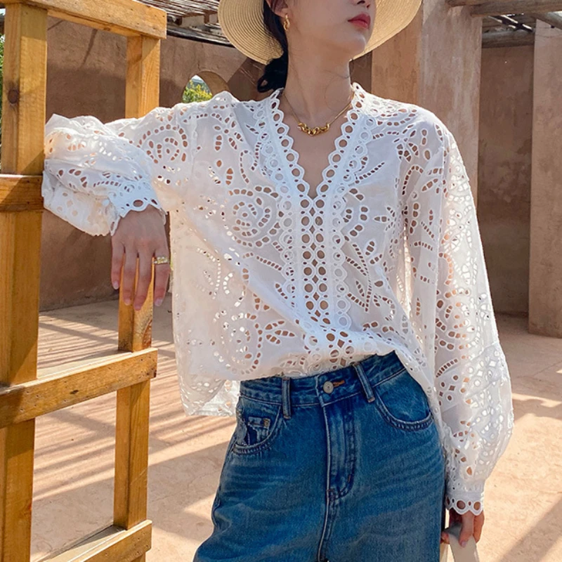 Long Sleeve V-neck White Blouses shirts Women Hollowed out Floral Embroidery Lace Cotton Boho Casual Summer Blouse Ladies Tops