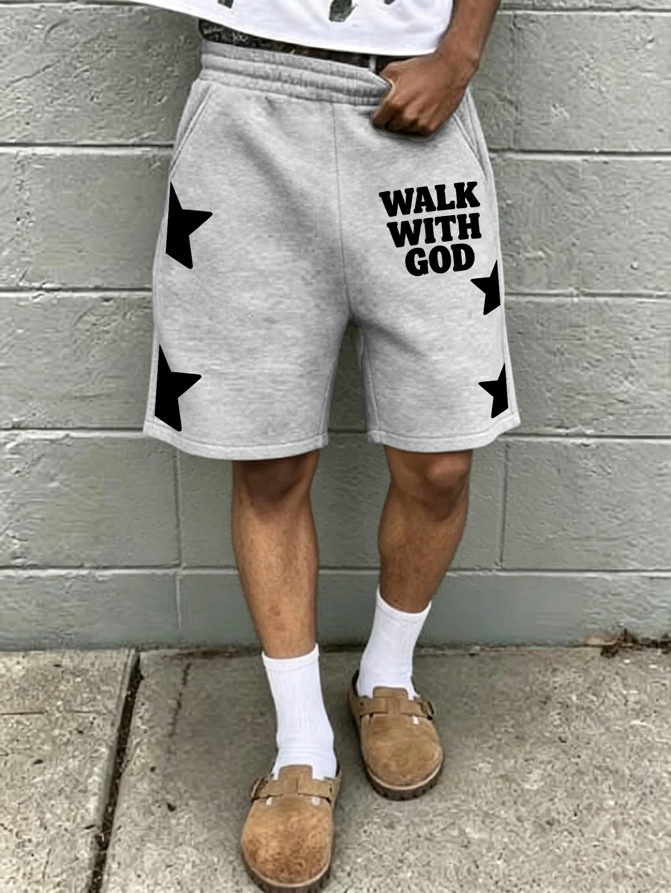 

Men's American Retro English Street Style Star-Print Shorts: Loose-Fit Sweat Shorts, Streetwear Casual Athletic Pants