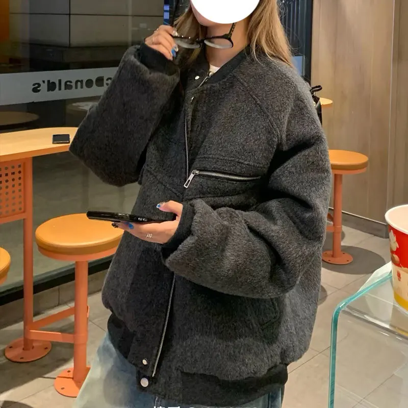 Płaszcze damskie z mieszanki wełny, płaszcz wełniany, niebieski, jesień, kaszmir, kołnierz z klapami, blokowanie kolorów, haftowane szarfy, rozkloszowany krój, estetyczny.