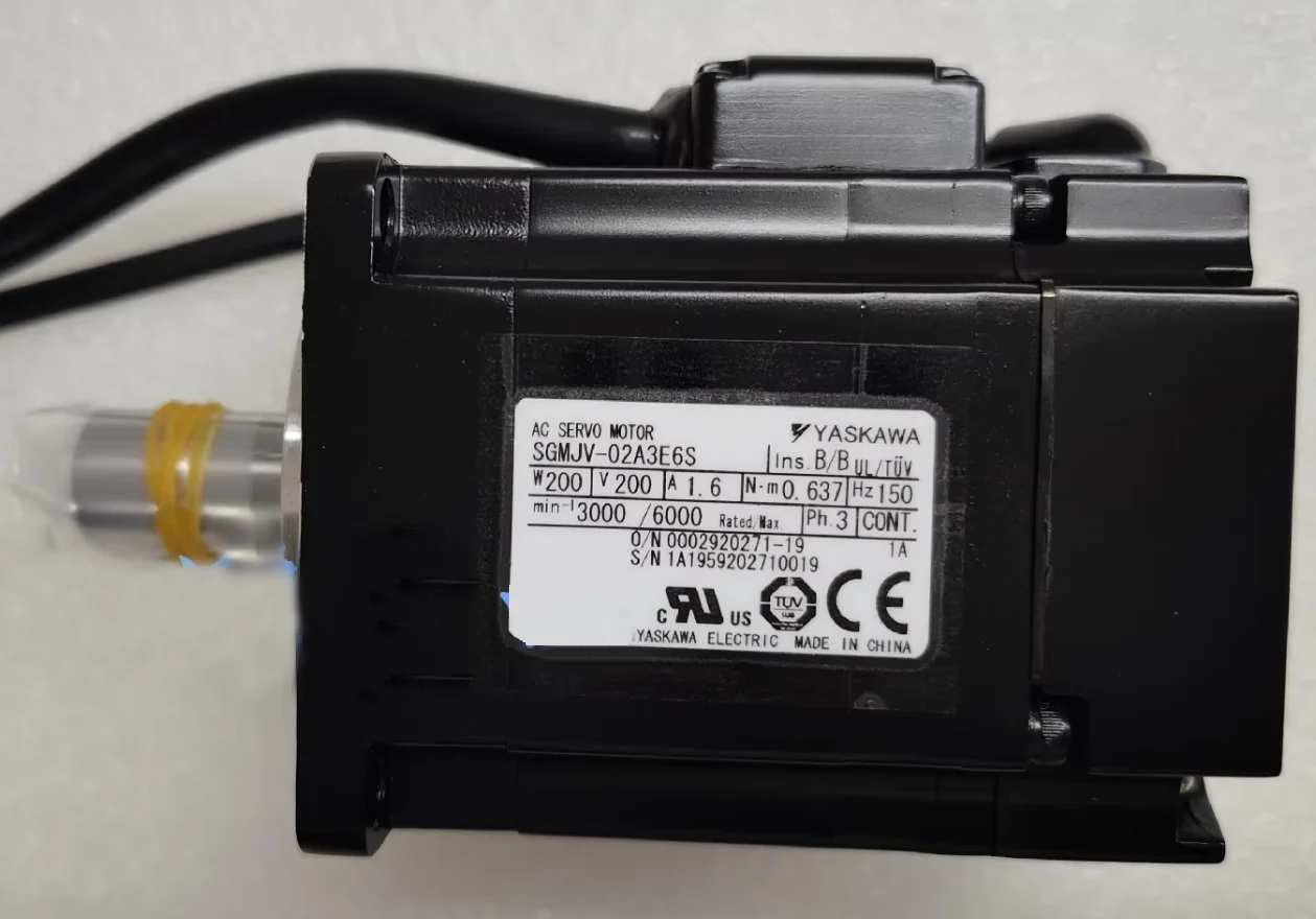 Original Genuine SGMJV-02A3E6S Brand new Servo Motor SGMJV 02A3E6S，Fast shipping