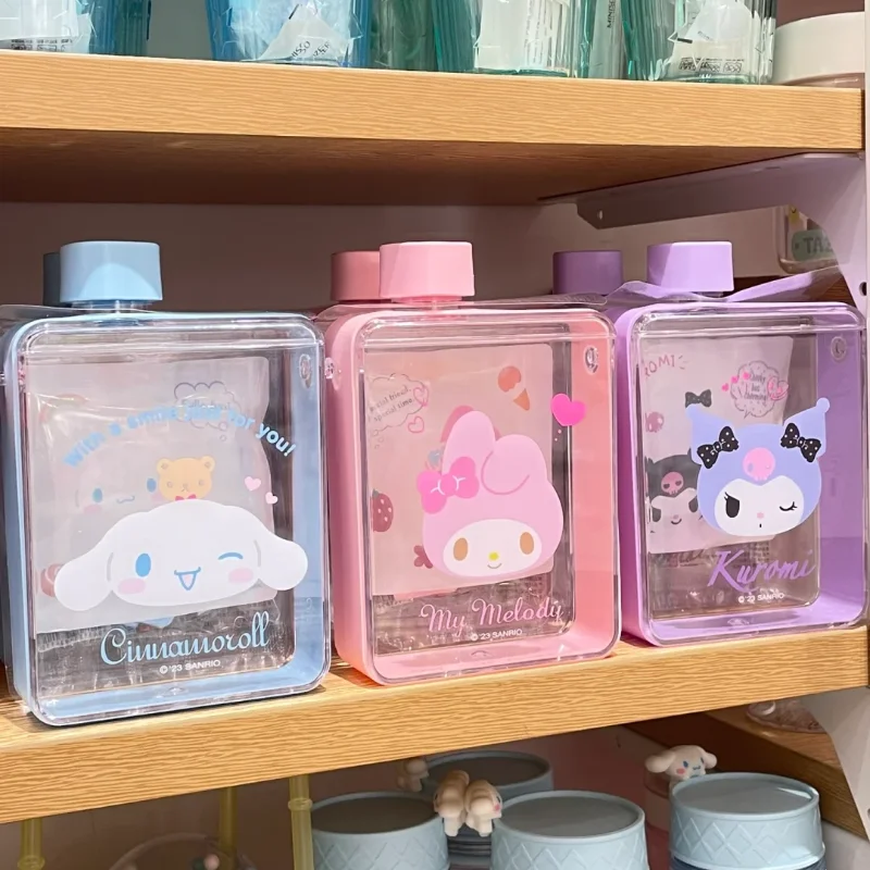 

Sanrio Cinnamoroll Kuromi Stackable Colorful Plastic Tumbler 500ml Leakproof Travel Cup Coffee Snap Lock Lid Summer Drinkware