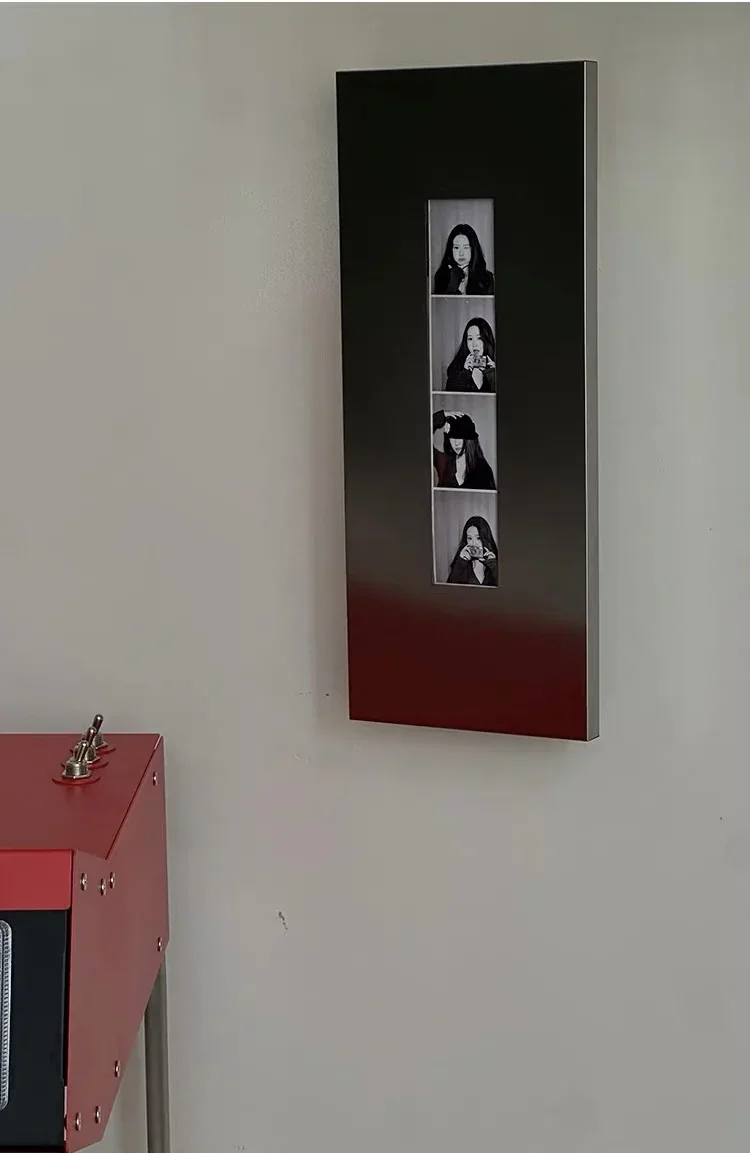Bauhaus Retro Metal Photo Frame Four-Panel Booth Instant Photo Wall Art Electric Meter Box Decorative Painting
