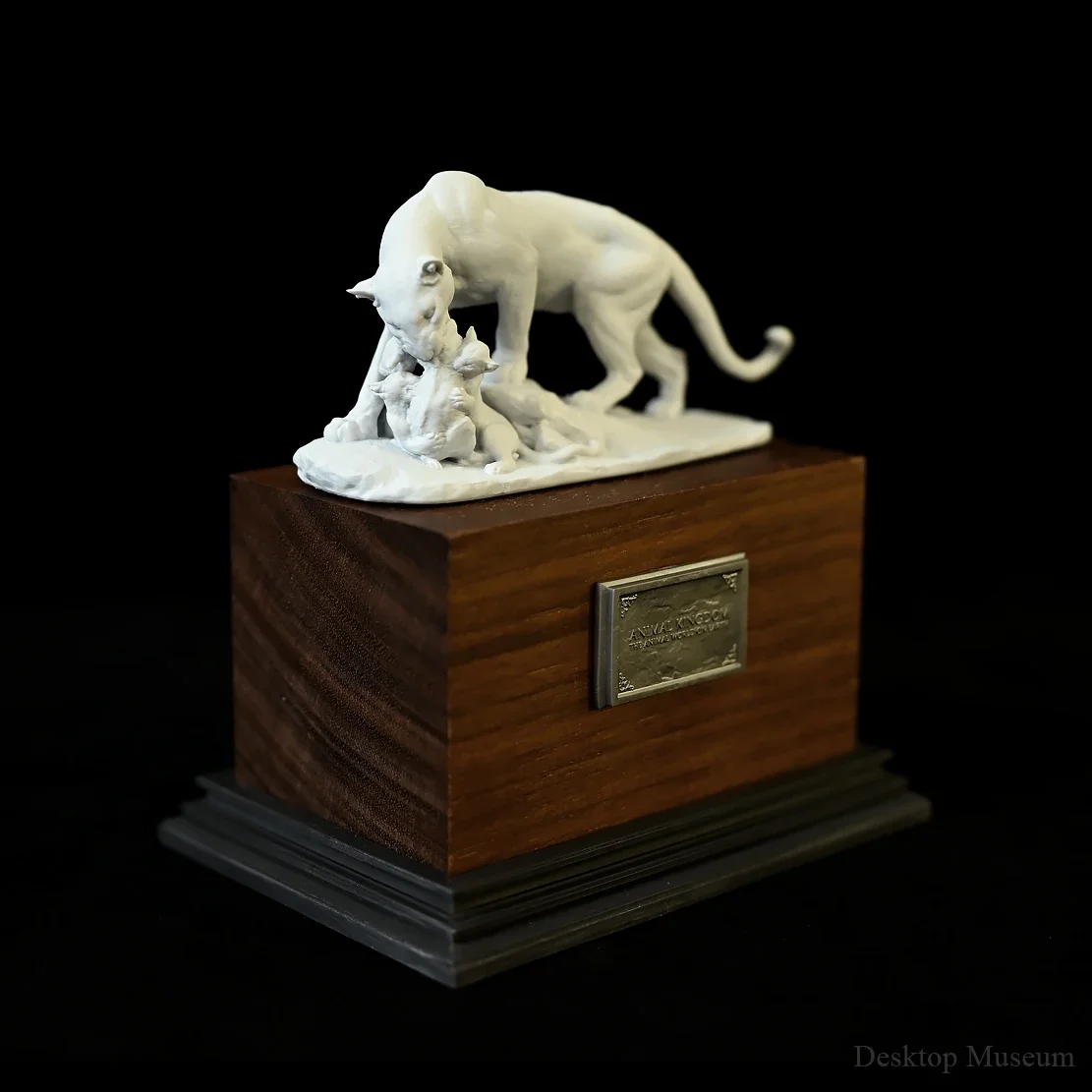 120MM  Desktop decoration resin ornament Lioness and kindergarten teacher LTCP-375