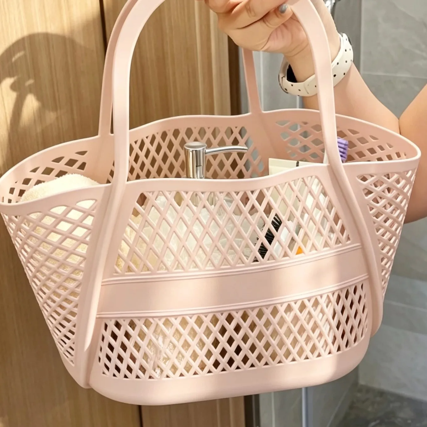 Handheld Bathroom Shower Basket Large Capacity Toiletries Storage Basket High Aesthetic Value Drainage Basket for Dormitory