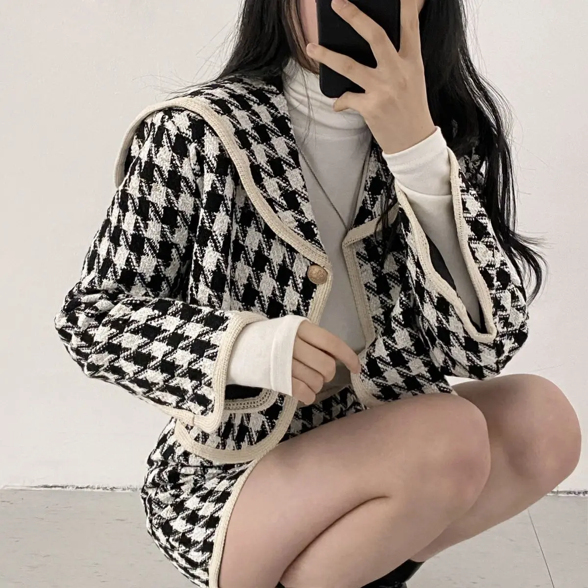 Houndstooth Two-piece Suit Female Temperament Buttons V-neck Long Sleeve Dress Sets Autumn Winter New Fashionable A-line Skirt