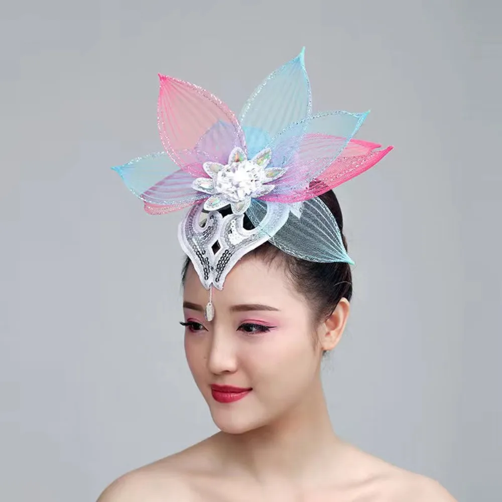 Akcesoria do włosów Grand Stage - długie nakładki na kok z piór do tańca ludowego i akcesoria do tańca towarzyskiego zwiększające wysokość