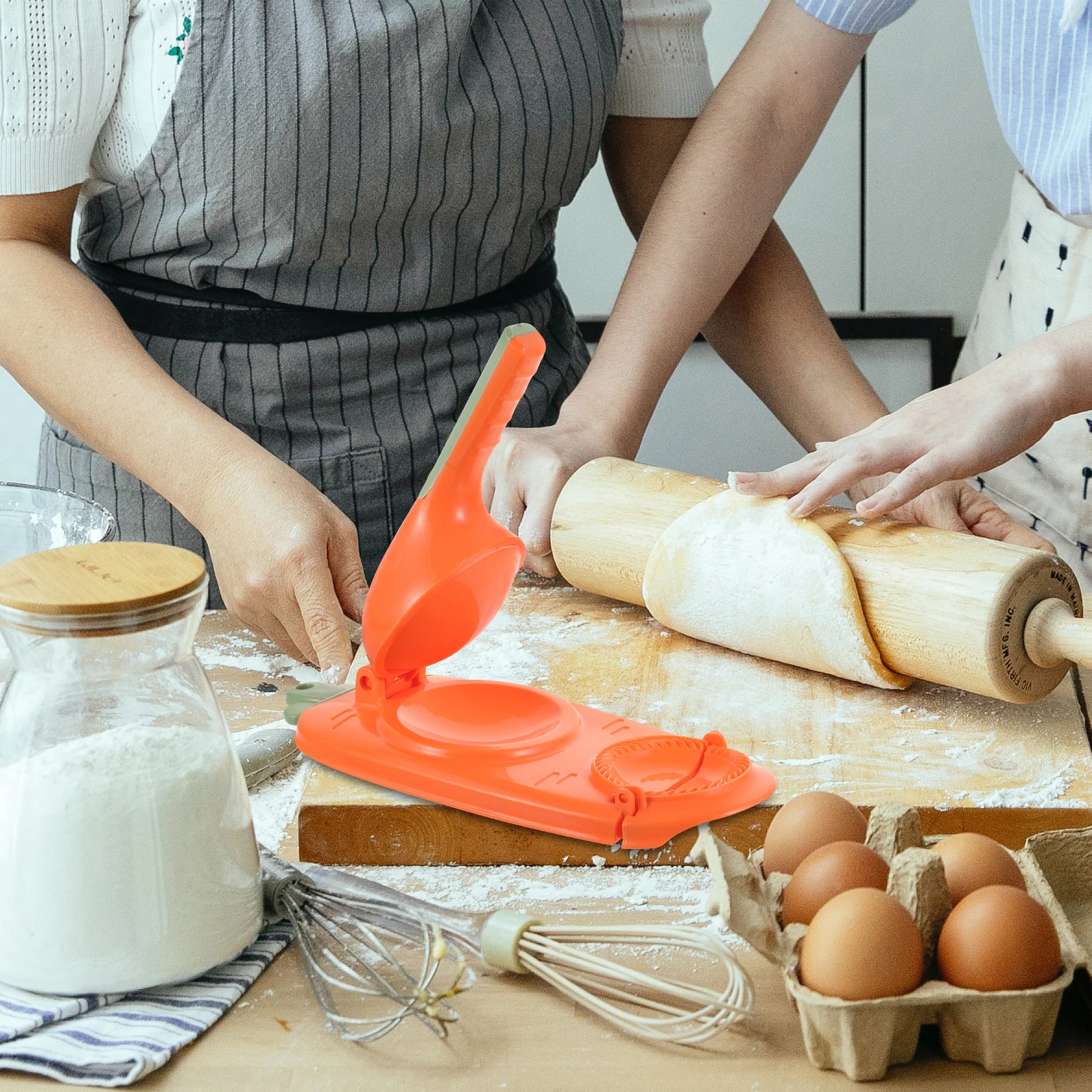 

Plastic Dumpling Maker Press Kitchen Tool Mold Wrapper Compact Portable Long H Small Dough Presser Skin Maker