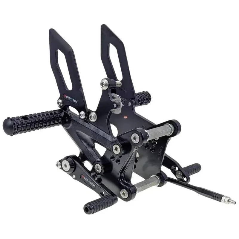 الأجزاء مناسبة لمجموعة الدواسات المرتفعة لسيارة السباق ZX4R/RR MOTO TRON، والتروس الأمامية والخلفية العالمية