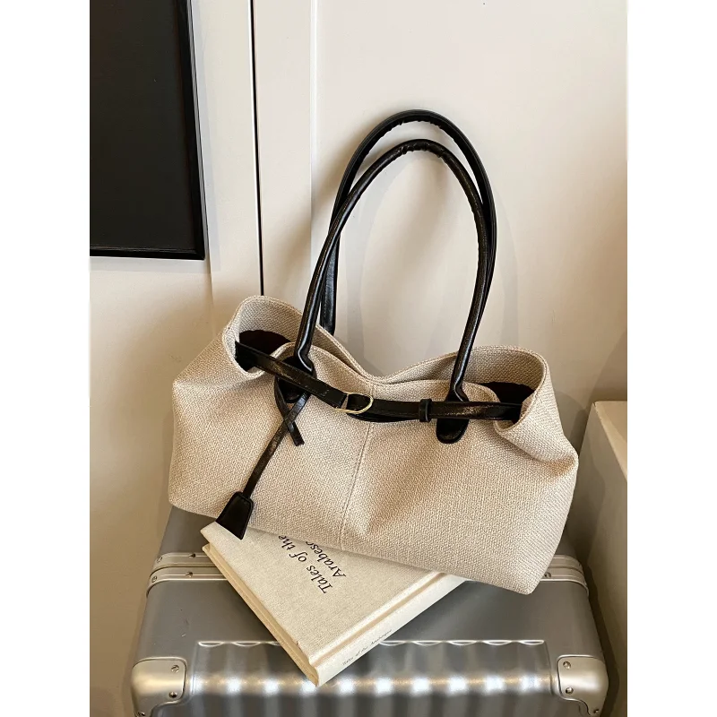 

Casual Large-Capacity Canvas Bag for Women 2026 New Commuting Versatile Shoulder Underarm Bag