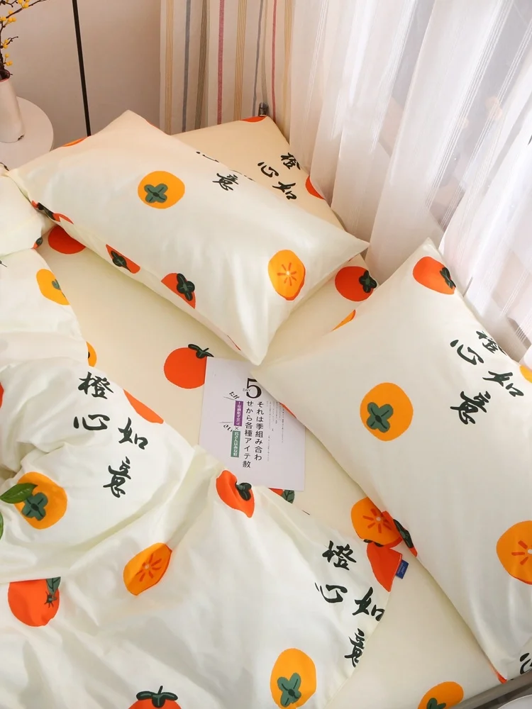 Thickened Pure Cotton Bedding Set Orange Cartoon Design Thermal Storage Functionality 4-Piece Bedding Set Quality Assurance