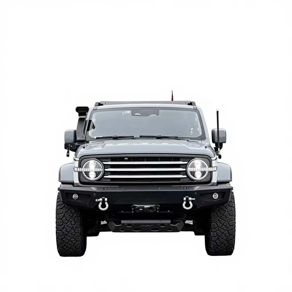 The Tank 300 Front Bumper Is Equipped with Lights, a Guard Plate and a Winch Mount, Retaining the Original Vehicle radar Holes.