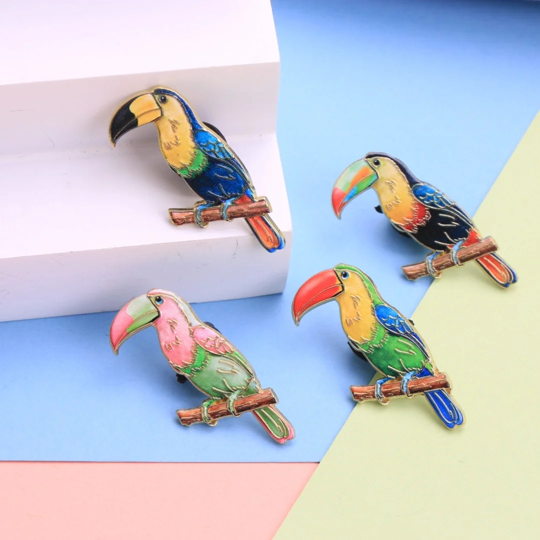 Cartoon Colorful Toucan Enamel Lapel Pins, Cute Tropical Bird Brooch Badges for Backpack Clothing DIY Decor AccessoriesWholesale