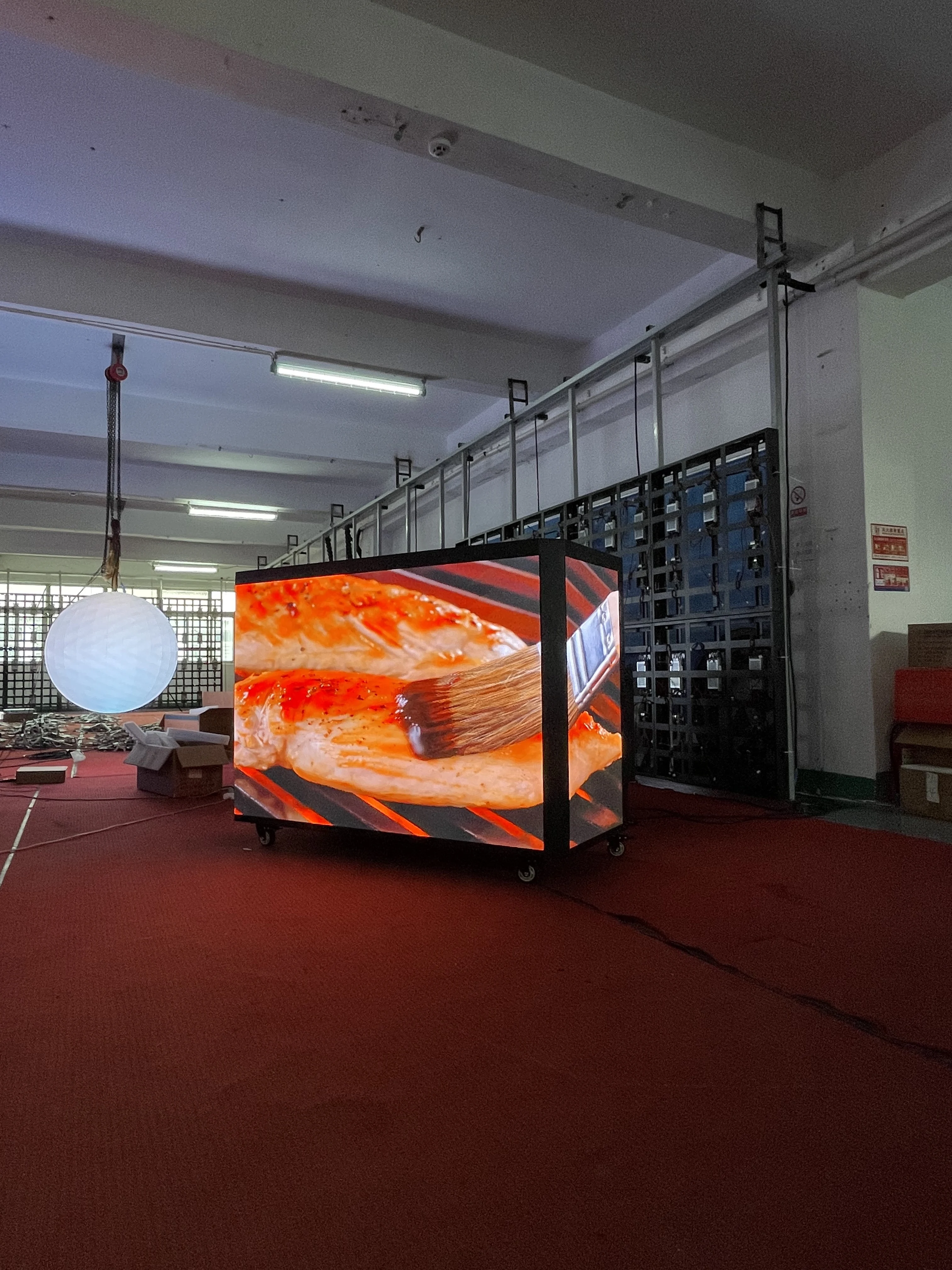 Customized Size  LED Digital Poster Stage LED Screen P1.25 P1.5 P1.86 P2 P2.5 LED DJ Booth Display