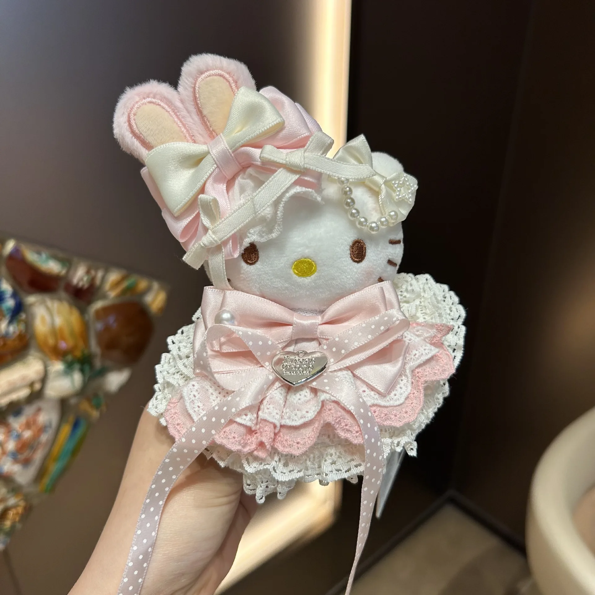 Pelúcia Sanrio Hello Kitty com - Car Accessories In Japan avaliação e preço