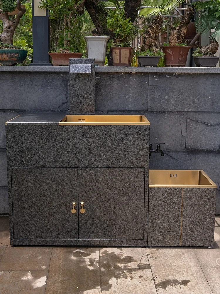 Lavatório exterior simples e moderno, lavatório do pátio