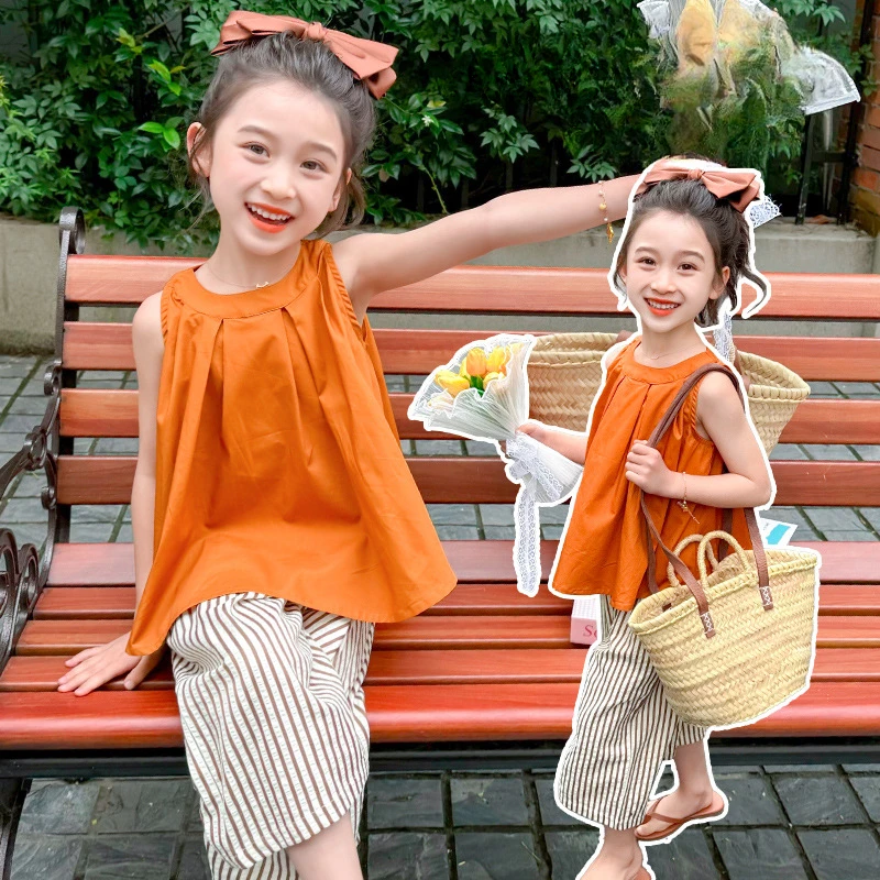 Girls' Summer Suit New Girls' Solid Color Sleeveless Top + Sports Wind Striped Wide-leg Pants 2pcs Send A Pair of Hairpins