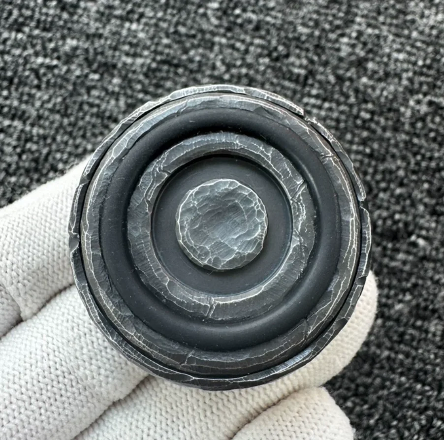 Used EDC Tang Dou Stainless Steel Stone Pattern Egg Tart Energy EDC fidget spinner metal decompression toy