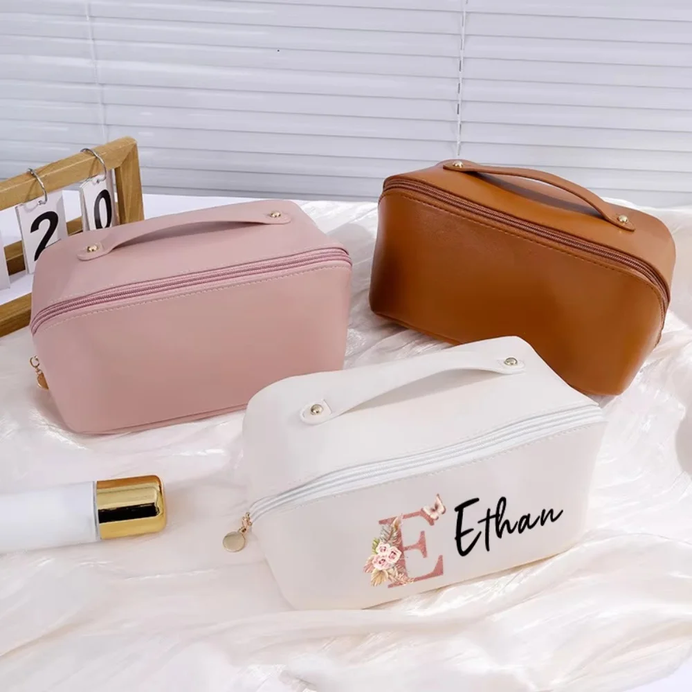 bolsa-de-higiene-pessoal-personalizada-com-iniciais-florais-e-nome-organizador-de-cosmeticos-portatil-de-grande-capacidade-para-viagem