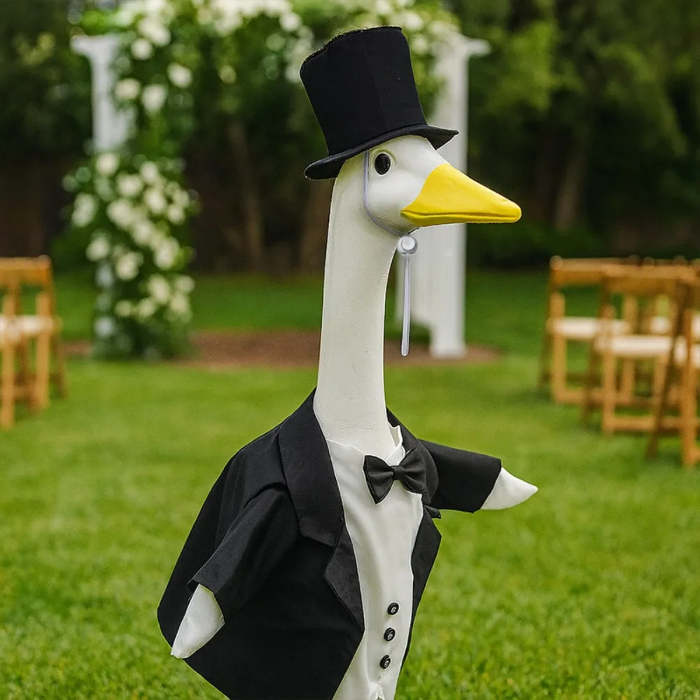 

Lawn Goose Outfit Goose Clothes Fits Statue with Hat Lovely Crafts Costume Decorative for Patios Party Home Festival