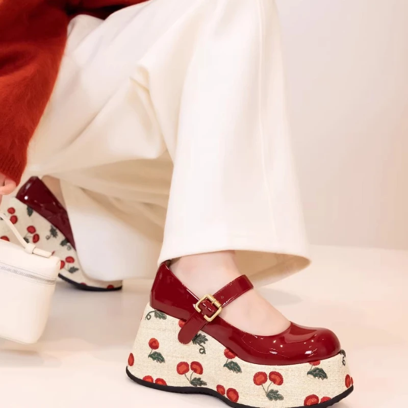 

Red Cherry Embroidery Sweet Casual Shoes Shoes for Women's Genuine Leather Breathable Spring Thick Soled Height Increasing Shoes