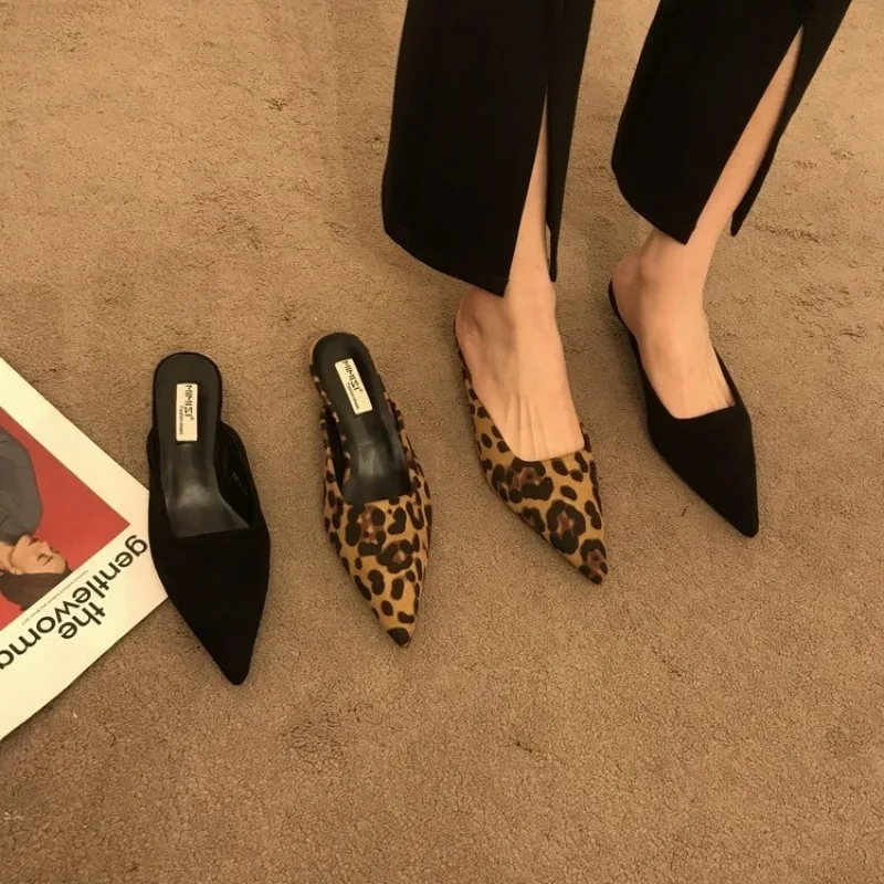 

New Pointed Toe Mules Fashion Leopard Print Women Slippers Casual Women's Shoes Women Low Heels Elegant Ladies Outdoor Slide