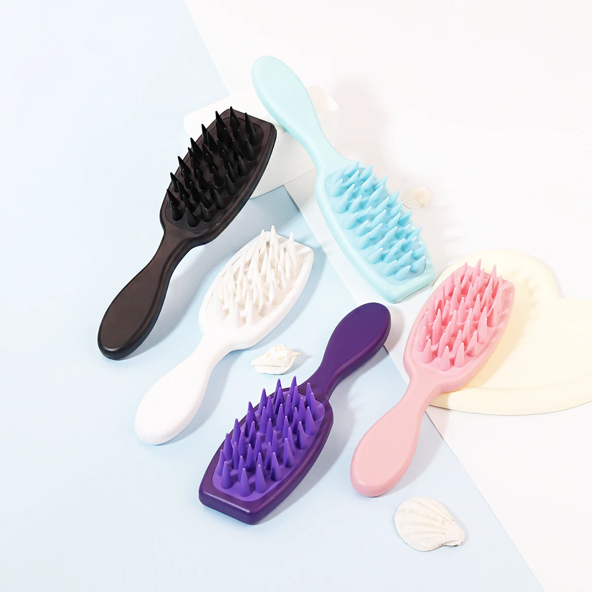 قطعة واحدة من فرشاة شامبو السيليكون الناعمة بمقبض ممتد، شعيرات سيليكون، مقبض بلاستيكي ABS، خاصة للشعر المستعار الحقيقي