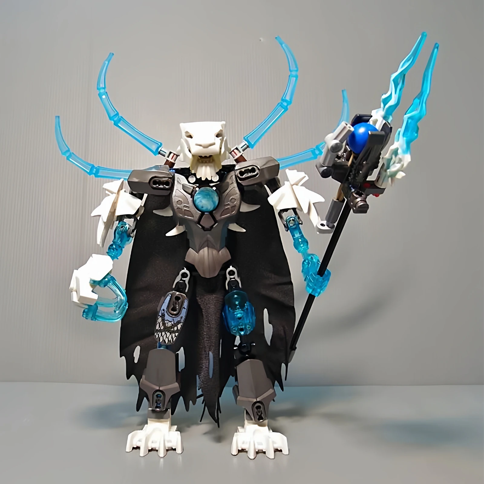 Chi Sabretooth Tribe Blegends of CHIMA Bloques de Construcción Set de Soldados Cazadores de Hielo Figuras de Guerreros Juguetes Armables para Niños Regalos