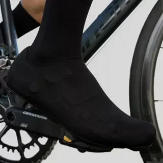 Thumbnail 3 - #81 Cycling Shoe Covers Comparison Guide