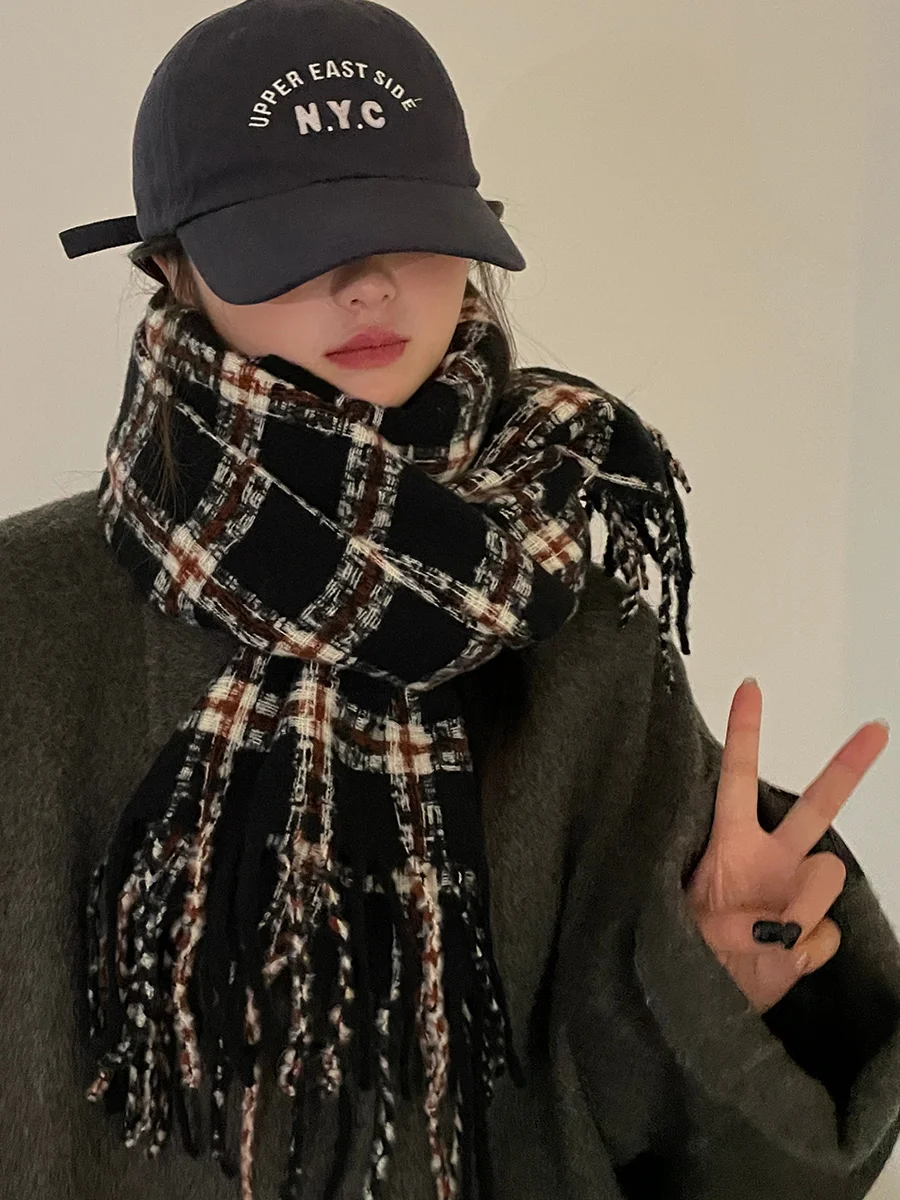 Scarf For Women Winter High-End Korean Version Student Versatile Plaid Scarf Black Shawl New Warm Thickened