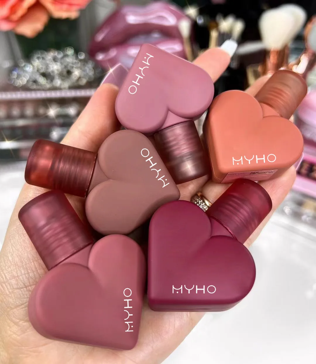 Heart-shaped Lip Glaze Nude Brown Red Lip Gloss Tea Rose Matte Face Blush Pigment Lasting Velvet Love Liquid Lipstick Makeup