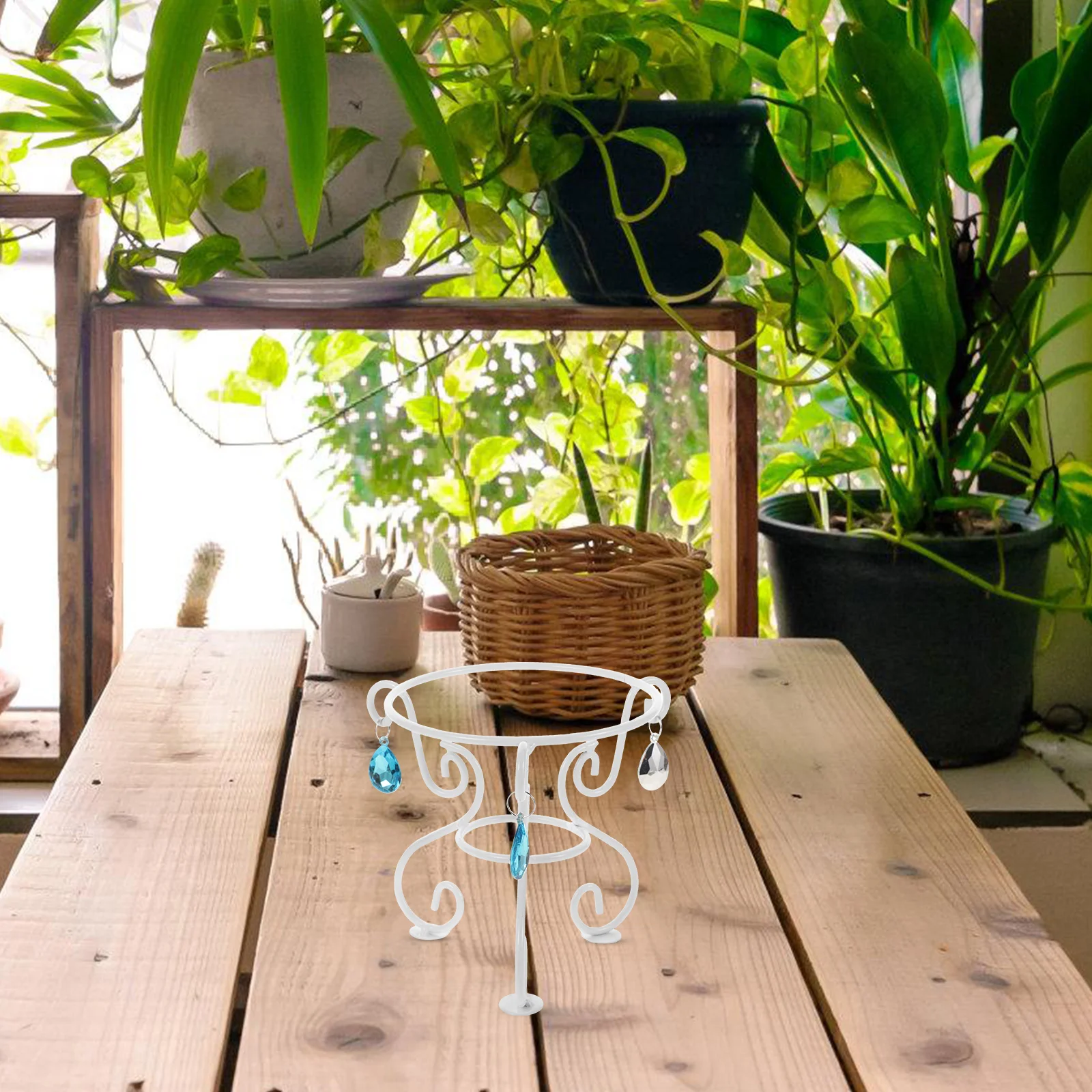 

Metal Decorative Gazing Ball Base Stand White Wrought Iron Gazing Sphere Holder Crystal Display Rack Garden Globe Base