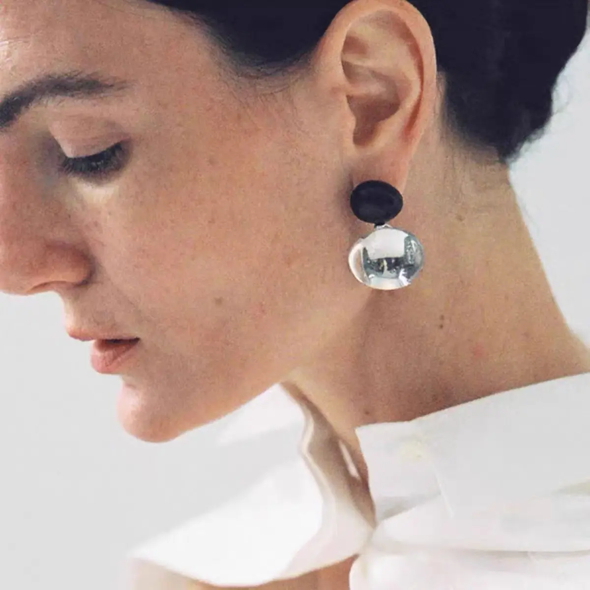 Oval White Crystal Black Sandalwood Splicing Earrings Handmade S925 Silver Needle Vintage Retro Statement Earrings for Women