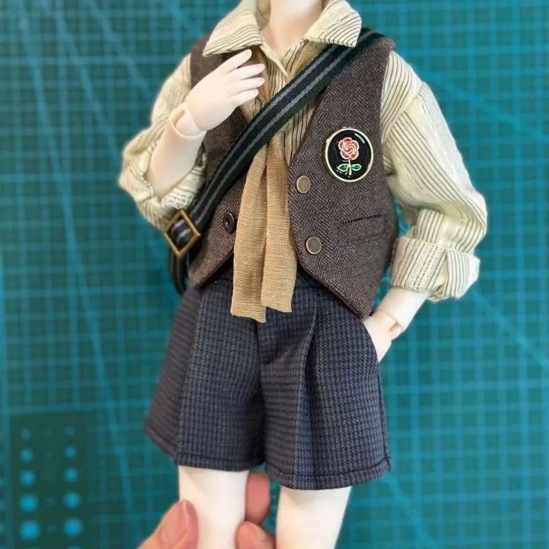 

BJD doll clothes suitable for 1/5 size cute Retro vest suit clothes set doll accessories (6 points)