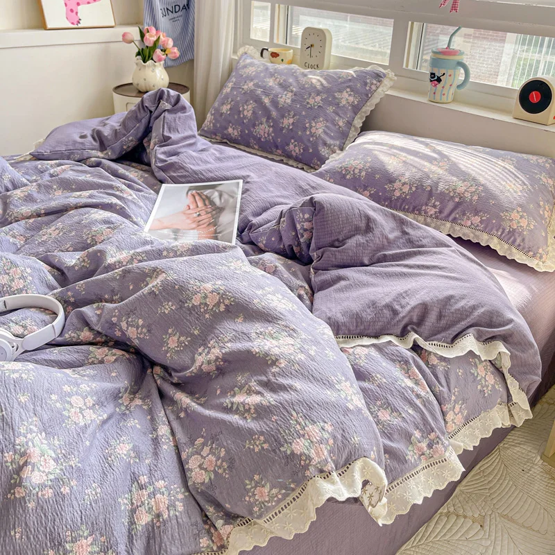 Puple Flower Printed Duvet Cover with Lace Double-layered Yarn Housse De Couette 220x240 Single/Queen/King Size Comforter Cover