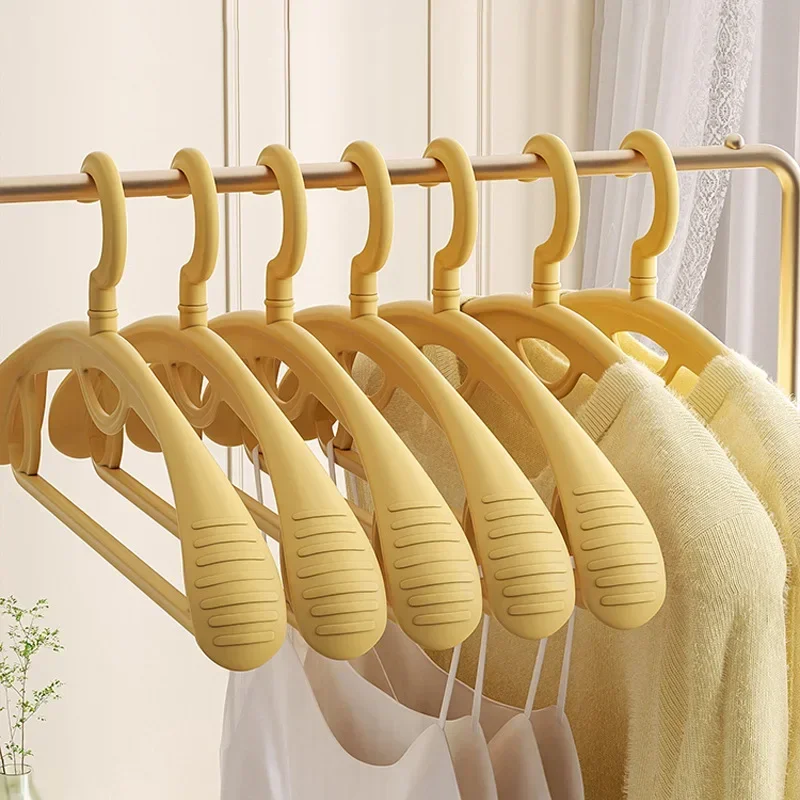 

Multi-function Plastic Wardrobe Closet Hangers Household Wide Shoulder Non-trace Suit Coat Non-slip Rack Organizers Storage