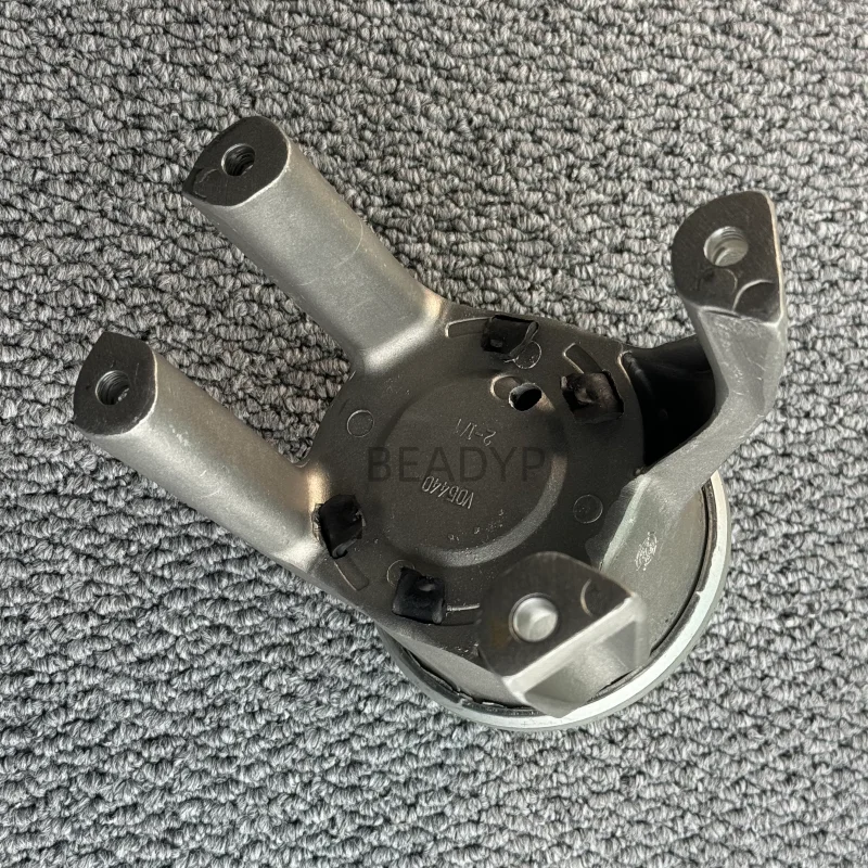 Engine Motor Mount for Volkswagen Multivan T5 MKV 7H0199849AT 7H0199849AE 7H0199849AR - Automotive Part Accessory