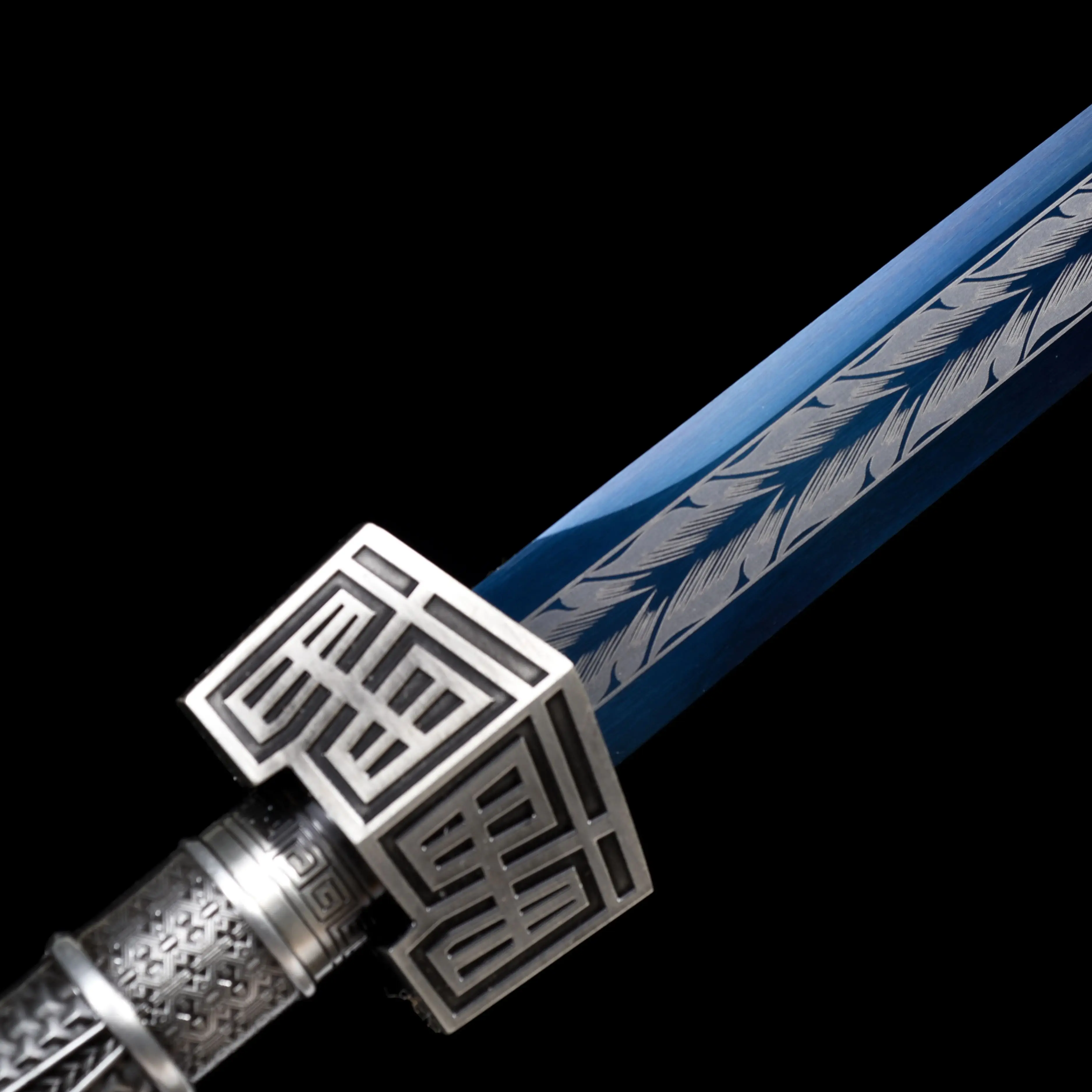 cosplay the real samurai sword - Chinese katana,a unique gift for men - Full Tang steel blue blade,martial arts enthusiast ninja