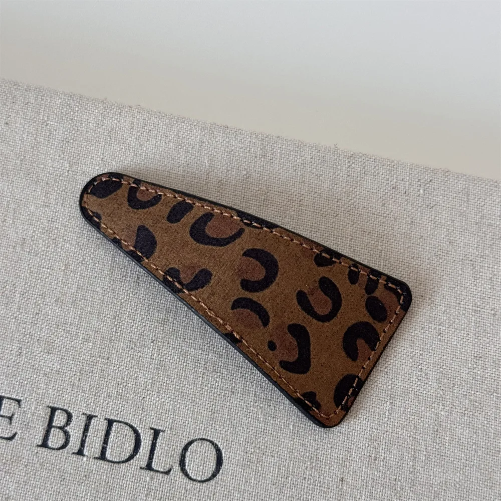 Hair Clip Leather Brown Leopard Print Triangle Teardrop Soft Non Slip Bangs Holder Women Versatile Daily Home Office Travel