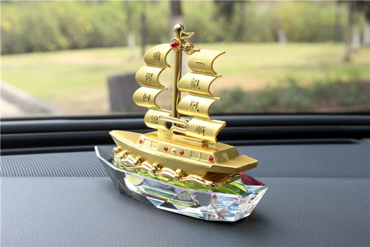 2020 HOME OFFICE Company SHOP CAR TOP Efficacious talisman bless safe Good luck gilding Sailboat FENG SHUI crystal statue