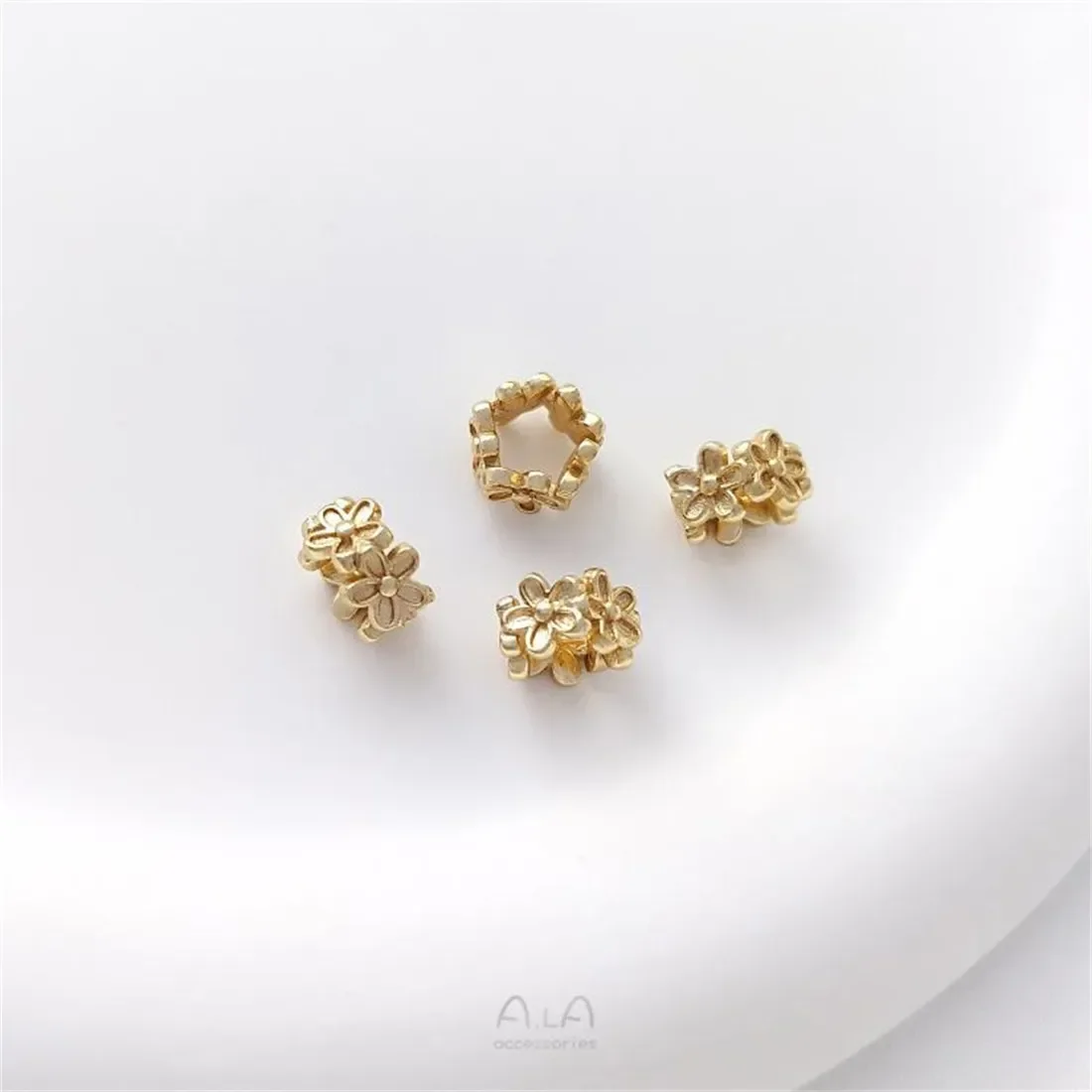 

1PCS 14K Gold-Wrapped Square Shaped Flower with Separated Beads, Five Flower Rings, DIY String Pearl Bracelet Accessories, C356