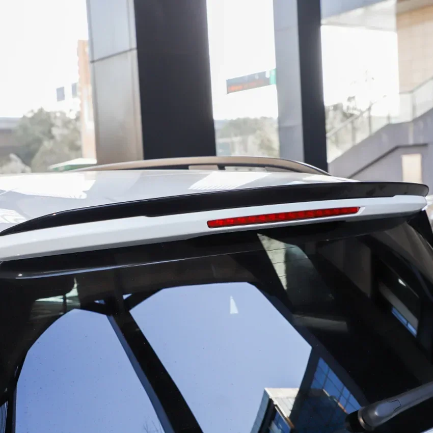 For Mercedes-Benz GLB-class X247 GLB180 200 GLB35 top wing rear Roof Gloss black spoiler exterior modification