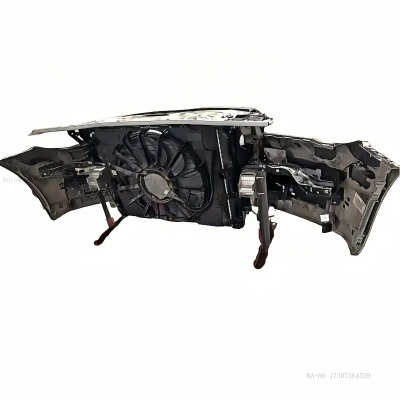 

Б/у автозапчасти для BMW 7 серии G11/G12 LCI: Комплект переднего бампера с решеткой радиатора, включающий основные автокомпоненты